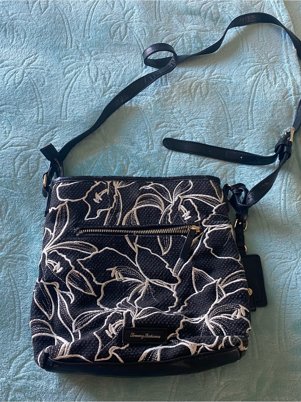 Vintage Tommy Bahama Black & White Floral Crossbody Bag